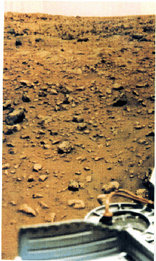写真4.ヴァイキング計画による火星の生命探査（NASA提供）