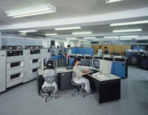 IBM3031-A08マルチプロセッサシステム　1986年
