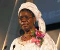 ケニア共和国 特命全権大使 メアリー・ドンデ・オディンガ閣下 H. E. Ms. Mary D. Odinga