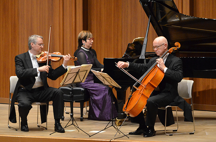 柔らかな調べがホールを包み込んだKCGグループ創立50周年記念クラシックコンサート「ウィーンのトリオ」
