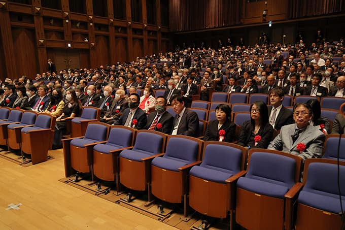 KCG創立60周年，KCGI創立20周年の記念式典・祝賀会を盛大に開催イメージ写真06