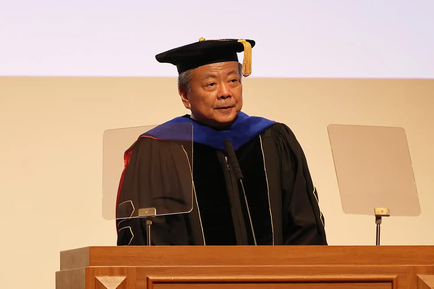 理事長・総長式辞写真01