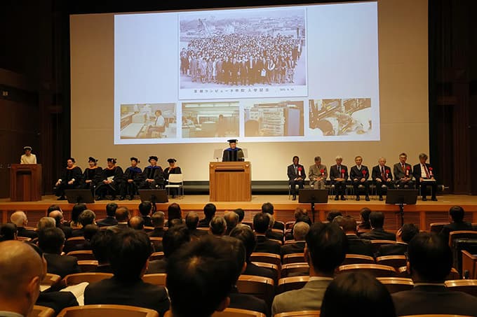 理事長・総長式辞写真02